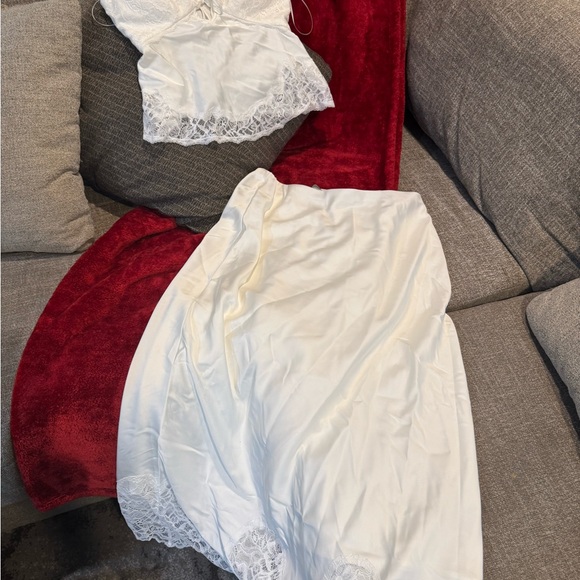 Abercrombie & Fitch Dresses & Skirts - Abercrombie lace satin set